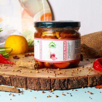Hillpure Organic Garlic Pickle, Handcrafted Original Recipe & Traditional Taste, From Uttarakhand - (300 gm, Glass Jar)